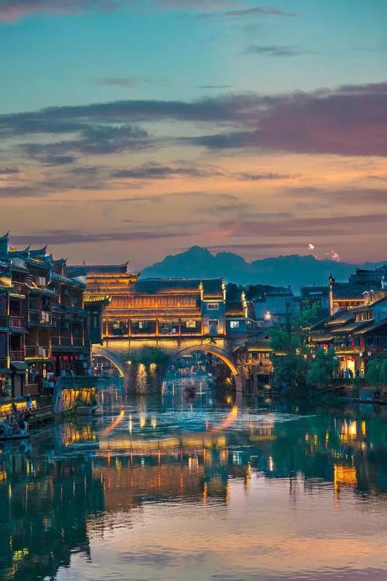 ©图虫:嘿嘿V