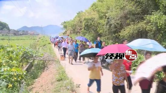 邵阳小伙4岁丢失 22年后终找到亲生父母