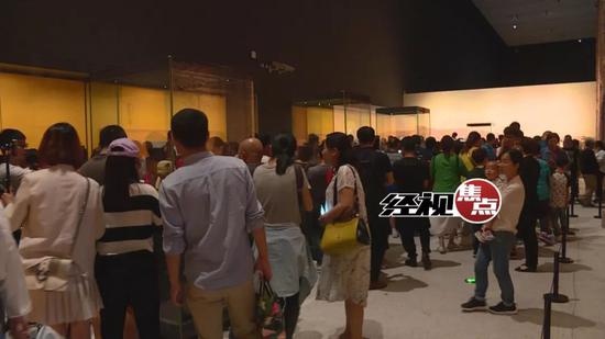 省博埃及特展观众创新高 橘子洲单日游客破9