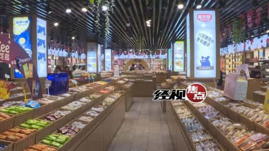 守护舌尖上安全 长沙食药监开展节前年货市场大检查