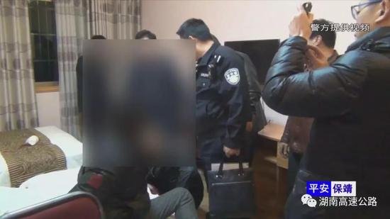 湘西团伙作案偷逃400余万高速通行费 28名成