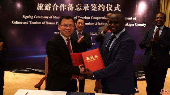 “锦绣潇湘”走进肯尼亚、英国 文旅融合推动深化湘肯湘英合作