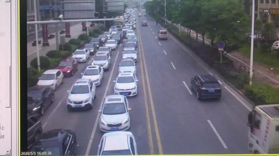 潇湘路洋湖路口南口