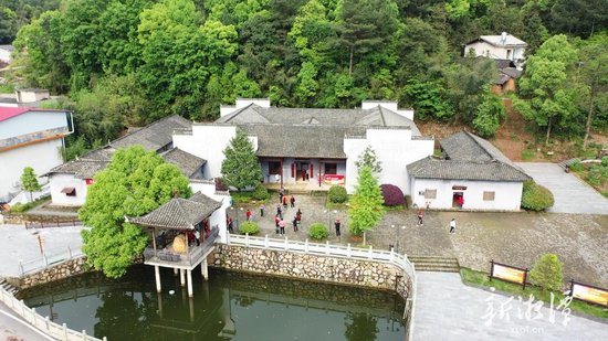 陈赓故居，现为省级文物保护单位、湖南省红色旅游区（点）、国家AAA级旅游景区。