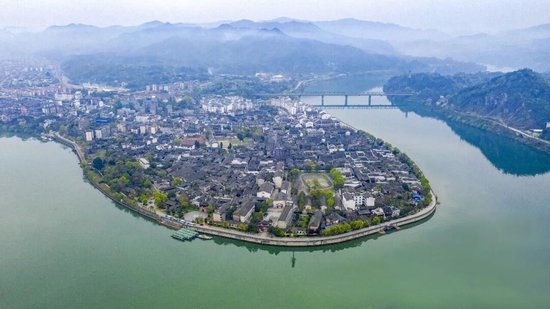 黔阳古城。图/辜鹏博