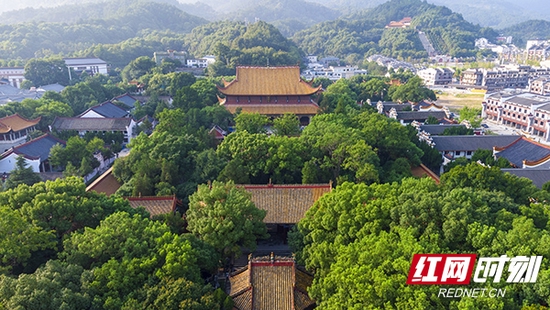 南岳大庙航拍图。