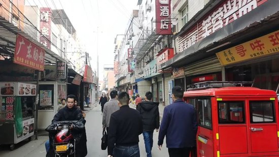  民警前往外省排查