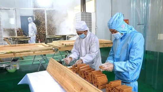 麻阳古法红糖。图/湖南日报