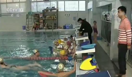 游泳将正式纳入中考必考项目?教育部:没有统一