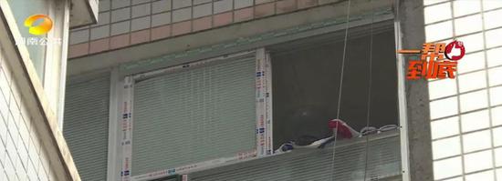 邻居违规改建“群租房”业主担忧 物业公司：已约谈