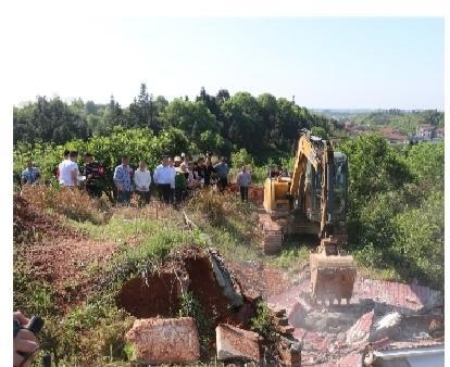 岳阳动真格：豪华墓“活人墓”一律拆除