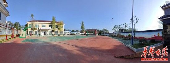 (长溪坪村村部)