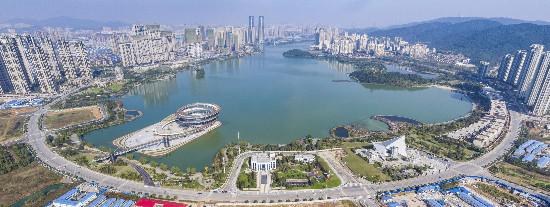 近日，长沙正式被命名为湖南省节水型城市，接下来将全力以赴确保2022年实现创建国家节水型城市目标。资料图片