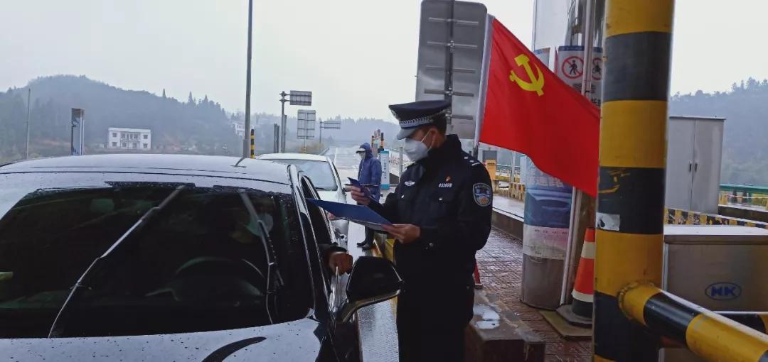 株洲市参战民警一律实行全天候警务