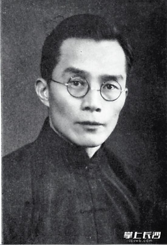 梅贻琦。