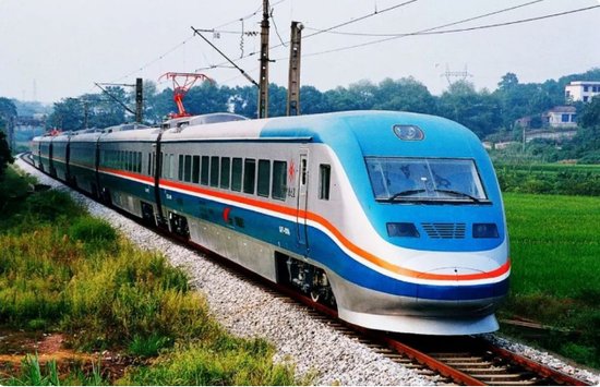 ▲动力分散型动车组“中原之星”，曾在郑州至武昌铁路线运行。