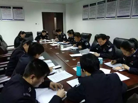 【警钟长鸣】廉洁从警守底线 千万别当两面人