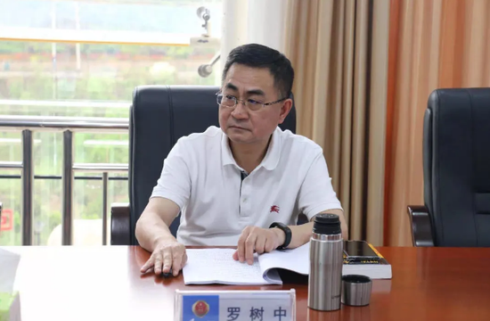 市检察院党组书记、检察长罗树中