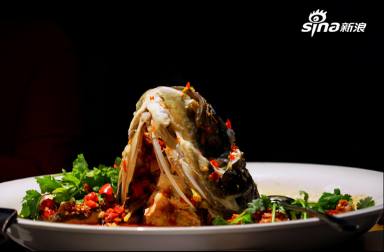 舌尖美食 长沙“夜经济”热辣开赏