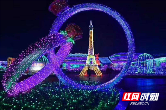 埃菲尔铁塔灯光造形(资料图)。