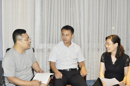 这群志愿者来自长沙律协的公益委员会