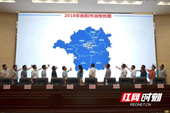 会上,衡阳市卒中联盟委员会宣布“衡阳市卒中联盟”正式成立,发布衡阳地区2018版溶栓地图。