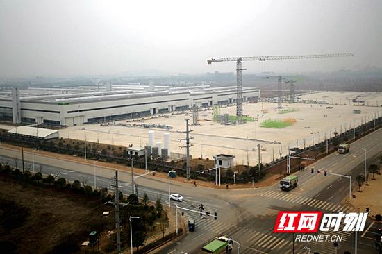 今日常德，多云转晴。罗伟 摄