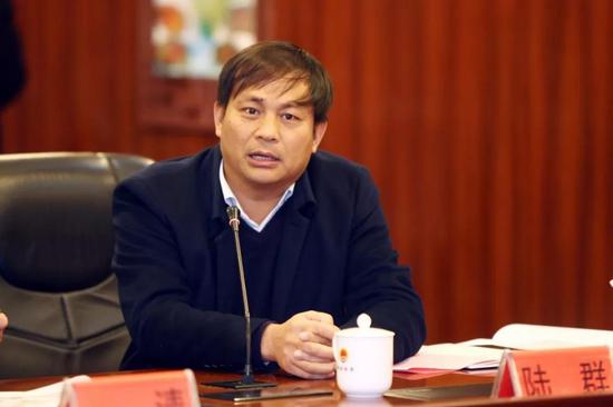 御史在途(财信金控)