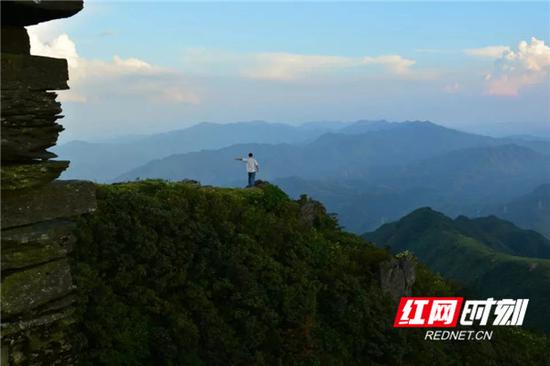 湖南最大森林公园—— 洞口县罗溪国家森林公园之高顶山。