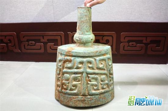青铜铙已移交汨罗市文物管理所