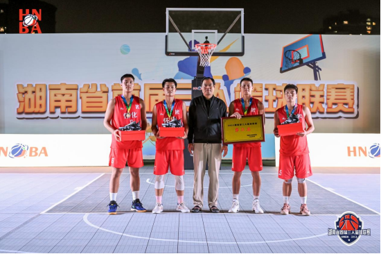 （亚军队伍：怀化市队）