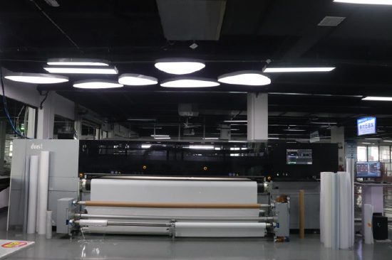 (Durst P5 350设备 通讯员供图)