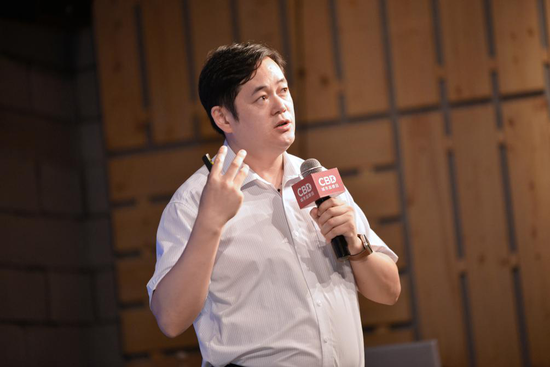 (大卫美术教育董事长任林)