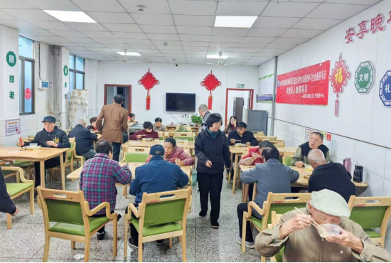 （北塔区资新社区长者食堂）