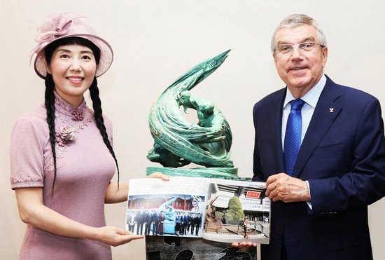 2019年9月16日,国际奥委会主席巴赫在北京参观《中日柔道友谊赛》。