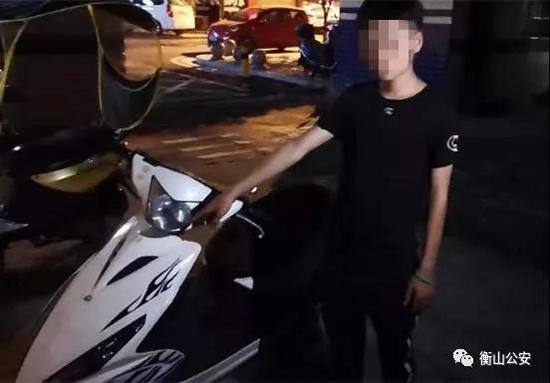 追回的被盗摩托车