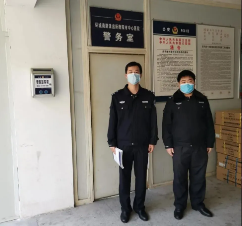 △陈巍在中心医院隔离点执勤