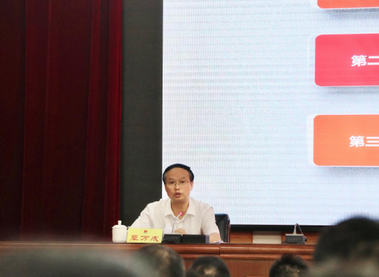 湖南省委统战部副部长覃万成首次在省社会主义学院开展专题讲座