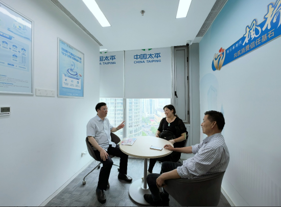 图为江苏无锡中支枫桥经验调解站