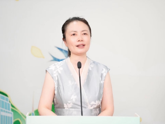 湖南广播影视集团有限公司（台）党委委员、副总经理、副台长徐蓉