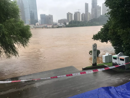 橘子洲景区亲水平台