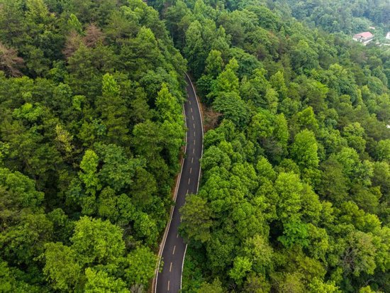湖南这12条路美出了名，哪条路过你家？