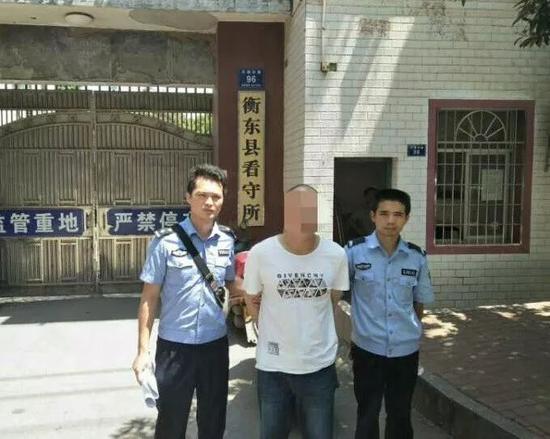 衡阳秃顶男子戴假发行窃 被抓时懵了:被发现了