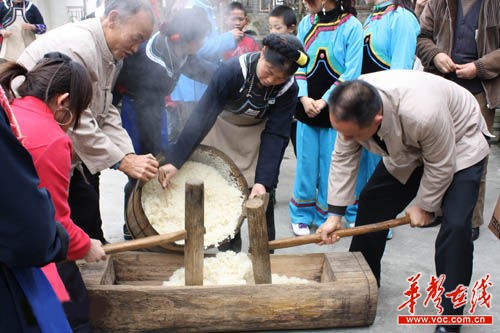 你知道湖南人吃糍粑是为了纪念谁吗? 是楚人伍