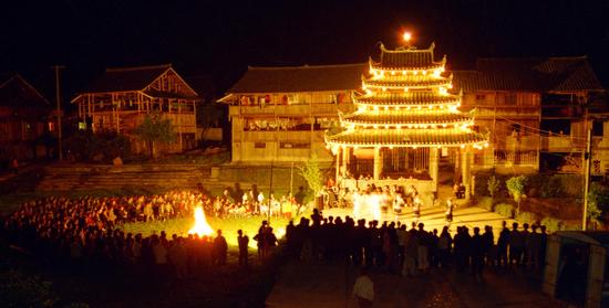 侗寨篝火之夜