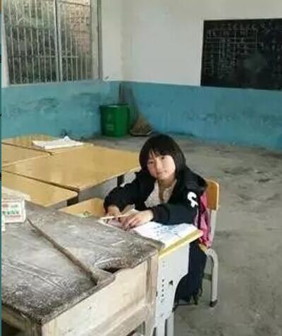湖南最孤独小学生:只有一个人上课没意思