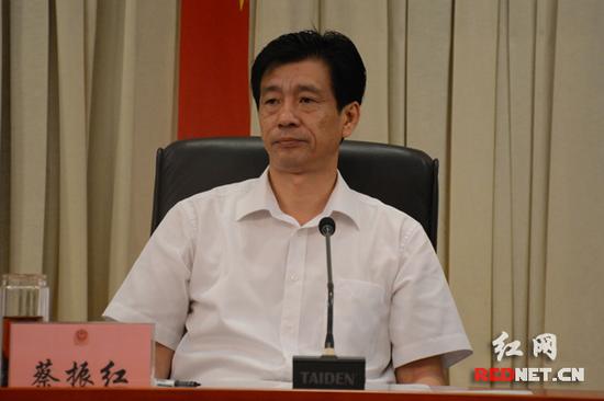 湖南省副省长蔡振红:“要明确工作重点,全面落实加强事中事后监管的各项任务。”