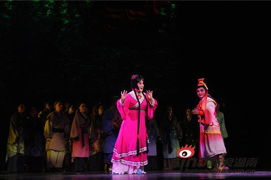 "湘戏晋京"常德汉剧高腔《孟姜女传奇》爆场京城