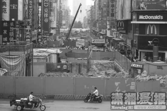 2014年5月30日,黄兴铜像已搬离。图/记者 华剑 辜鹏博