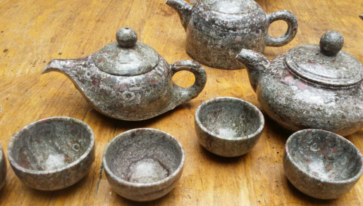 稀世珍宝七彩宝石花惊现新宁崀山 星辰在线 长